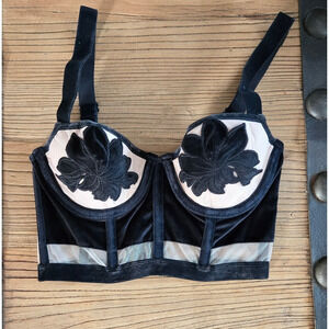 Victoria's Secret Black Velvet Beige Mesh Floral Long Line bustier Bra sz 32C